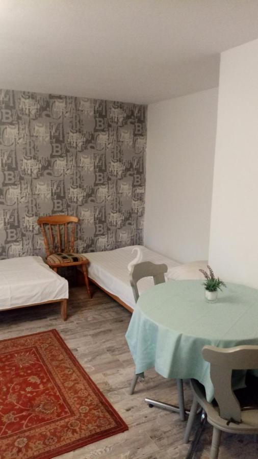 Hostel بوزنان المظهر الخارجي الصورة