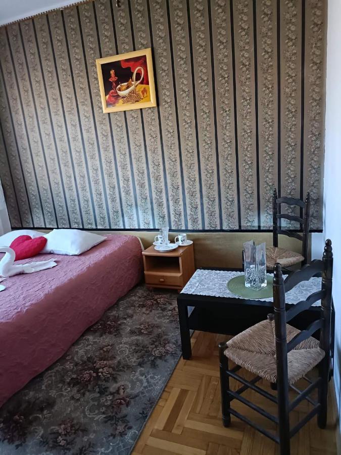 Hostel بوزنان المظهر الخارجي الصورة
