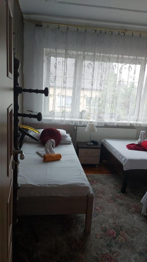 Hostel بوزنان المظهر الخارجي الصورة